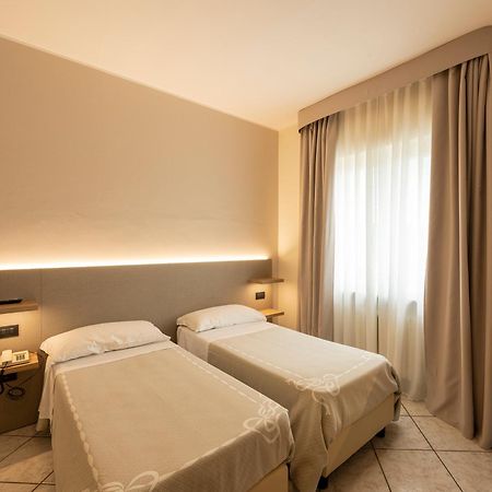 Hotel La Rotonda Cepagatti المظهر الخارجي الصورة