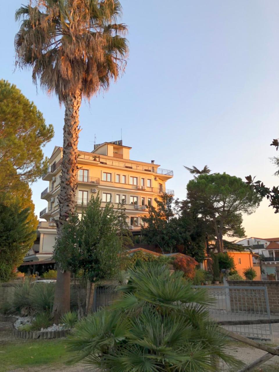 Hotel La Rotonda Cepagatti المظهر الخارجي الصورة
